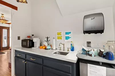  106 Thorn St, San Diego, CA 92103 - Photo 16
