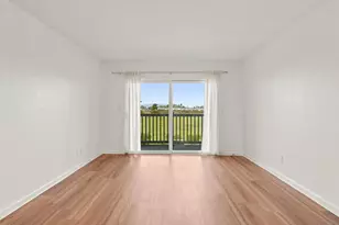 1111 Seacoast Dr, Imperial Beach, CA 91932 - Photo 6