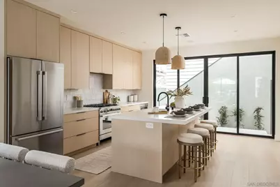  3725 Yosemite Street, San Diego, CA 92109 - Photo 2