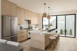 3725 Yosemite St, San Diego, CA 92109 - Photo 2