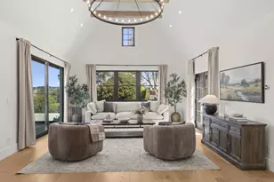 7784 Hillside Dr, San Diego, CA 92037 - Photo 6