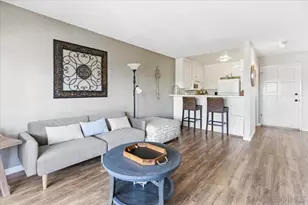 6924 Hyde Park Dr, San Diego, CA 92119 - Photo 12