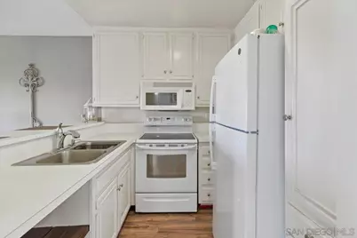  6924 Hyde Park Dr #104, San Diego, CA 92119 - Photo 10