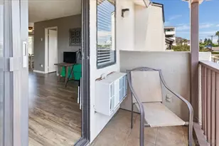 6924 Hyde Park Dr, San Diego, CA 92119 - Photo 16