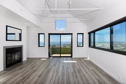  2442 Union St #5, San Diego, CA 92101 - Photo 2