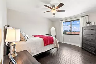 1044 Avenida Amantea, La Jolla, CA 92037 - Photo 8