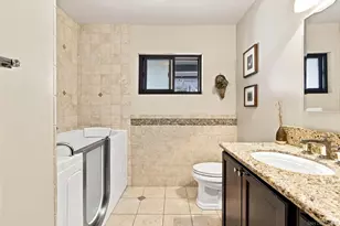 1044 Avenida Amantea, La Jolla, CA 92037 - Photo 38