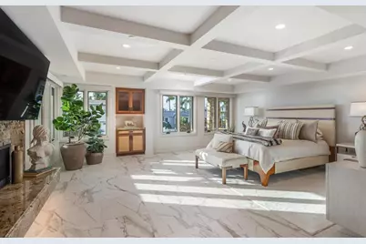  187 Cherry Ave, Carlsbad, CA 92008 - Photo 18