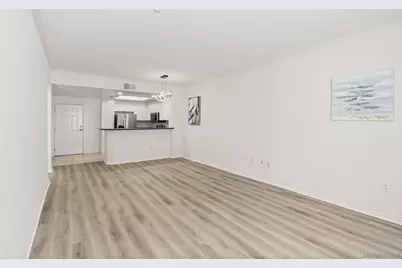  9263 Regents Rd #B204, La Jolla, CA 92037 - Photo 10