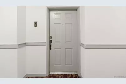  9263 Regents Rd #B204, La Jolla, CA 92037 - Photo 4