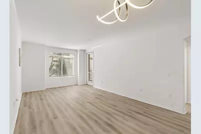  9263 Regents Rd #B204, La Jolla, CA 92037 - Photo 8