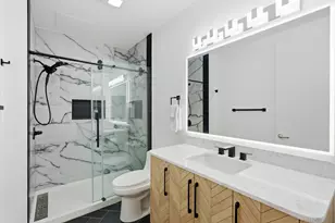 1025 Island Ave, San Diego, CA 92101 - Photo 30