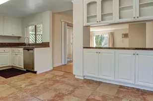 8753 Lake Murray Blvd, San Diego, CA 92119 - Photo 12