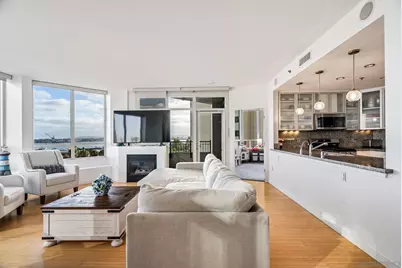  700 W Harbor Dr #705, San Diego, CA 92101 - Photo 4