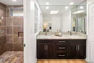 2560 Caminito La Paz, La Jolla, CA 92037 - Photo 18