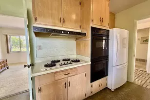 2235 Milton Ct, San Diego, CA 92110 - Photo 18
