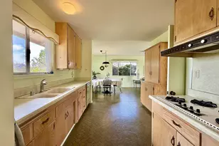 2235 Milton Ct, San Diego, CA 92110 - Photo 18