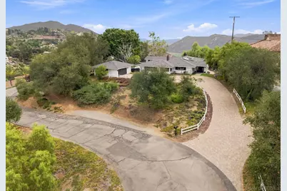  3425 Purer Rd, Escondido, CA 92029 - Photo 8