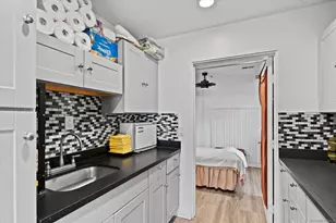 405 N Hwy 101, Solana Beach, CA 92075 - Photo 18