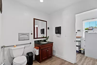  405 N Hwy 101, Solana Beach, CA 92075 - Photo 16