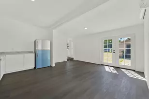 127 W 5th Ave, Escondido, CA 92025 - Photo 36