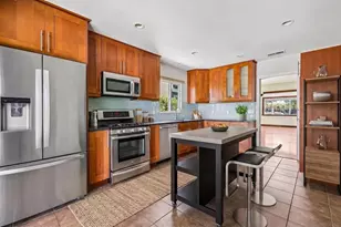 3378 N Mountain View Dr, San Diego, CA 92116 - Photo 20