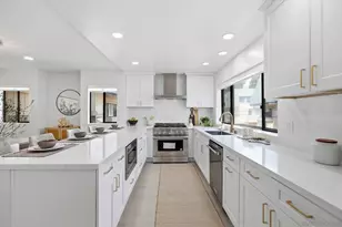 7965 Caminito Del Cid, La Jolla, CA 92037 - Photo 6