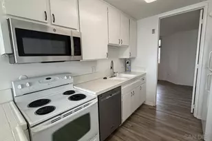 725 Redondo Ct, San Diego, CA 92109 - Photo 10