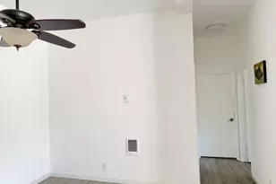 8320 Regents Rd, San Diego, CA 92122 - Photo 14