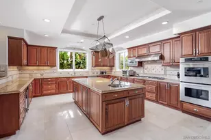 1299 Urania Ave, Encinitas, CA 92024 - Photo 10