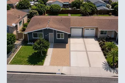  4658 Calle Del Palo, Oceanside, CA 92057 - Photo 2