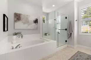 5353 Renaissance Ave, San Diego, CA 92122 - Photo 36