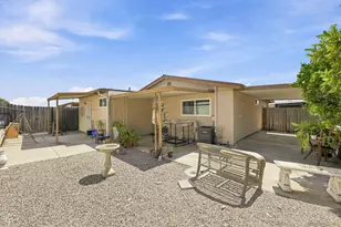 3719 Mira Pacific Dr, Oceanside, CA 92056 - Photo 12