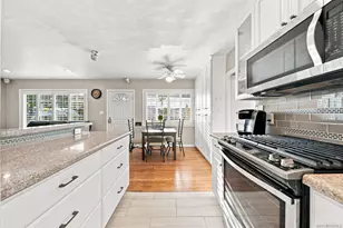 3015 Greyling Dr, San Diego, CA 92123 - Photo 10