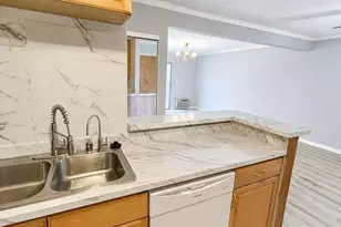 18620 Hatteras, Tarzana, CA 91356 - Photo 4