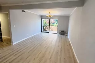 18620 Hatteras, Tarzana, CA 91356 - Photo 2
