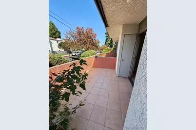  18620 Hatteras #105, Tarzana, CA 91356 - Photo 14