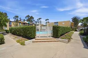 3454 Castle Glen Dr, San Diego, CA 92123 - Photo 32