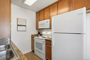 3454 Castle Glen Dr, San Diego, CA 92123 - Photo 6