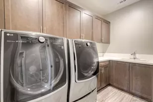 16240 Camden Cir, San Diego, CA 92127 - Photo 26