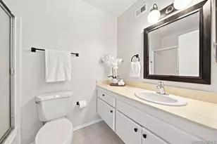 650 Laguna Point Ct, Chula Vista, CA 91911 - Photo 18