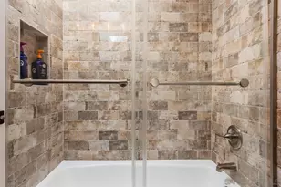 2520 Navarra Dr, Carlsbad, CA 92009 - Photo 34