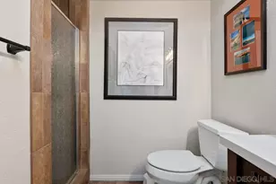 2520 Navarra Dr, Carlsbad, CA 92009 - Photo 22