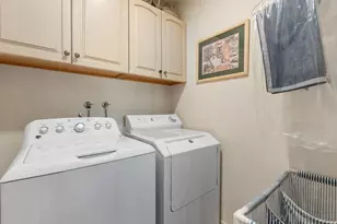 623 Camino Catalina, Solana Beach, CA 92075 - Photo 28