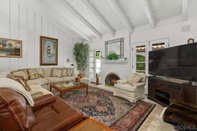  623 Camino Catalina, Solana Beach, CA 92075 - Photo 8