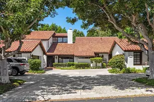623 Camino Catalina, Solana Beach, CA 92075 - Photo 2