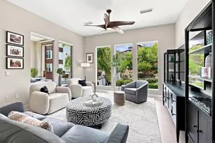 8599 Aspect Dr, San Diego, CA 92108 - Photo 10