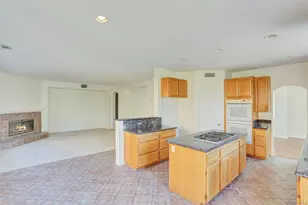 5285 Milton, Carlsbad, CA 92008 - Photo 8