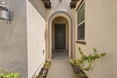  39186 Clydesdale Circle, Temecula, CA 92591 - Photo 2