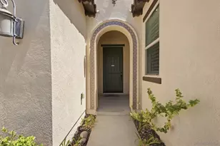 39186 Clydesdale Cir, Temecula, CA 92591 - Photo 2